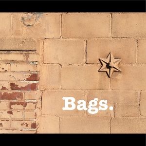 👜 BAGS. WHAT MORE COULD YOU WANT? 👜